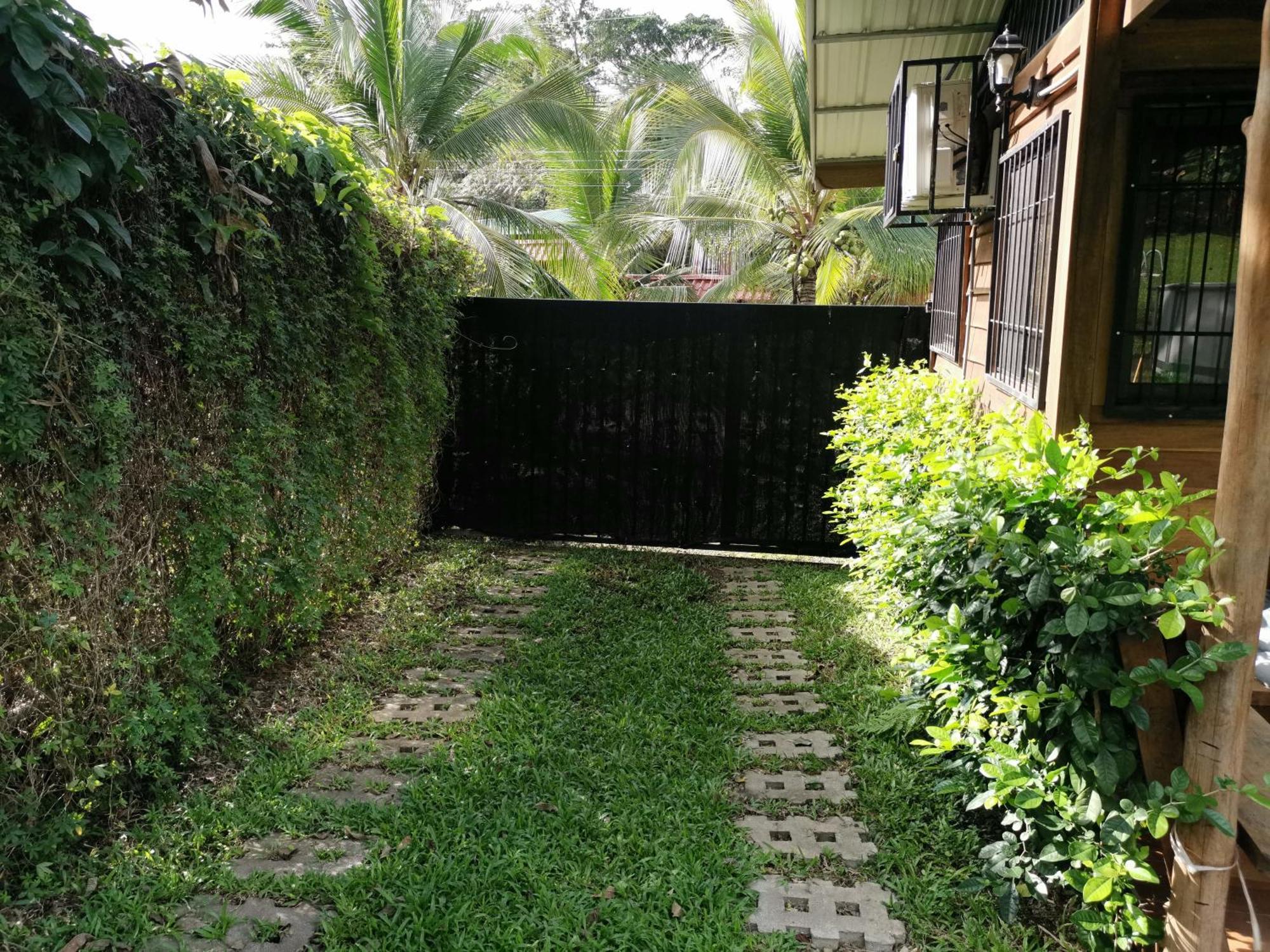 ホテル カサ エチャバリア サンホセ 部屋 写真